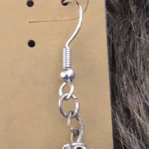 Vintage repurpose amber tone glass drop earrings - Picture 4 of 6